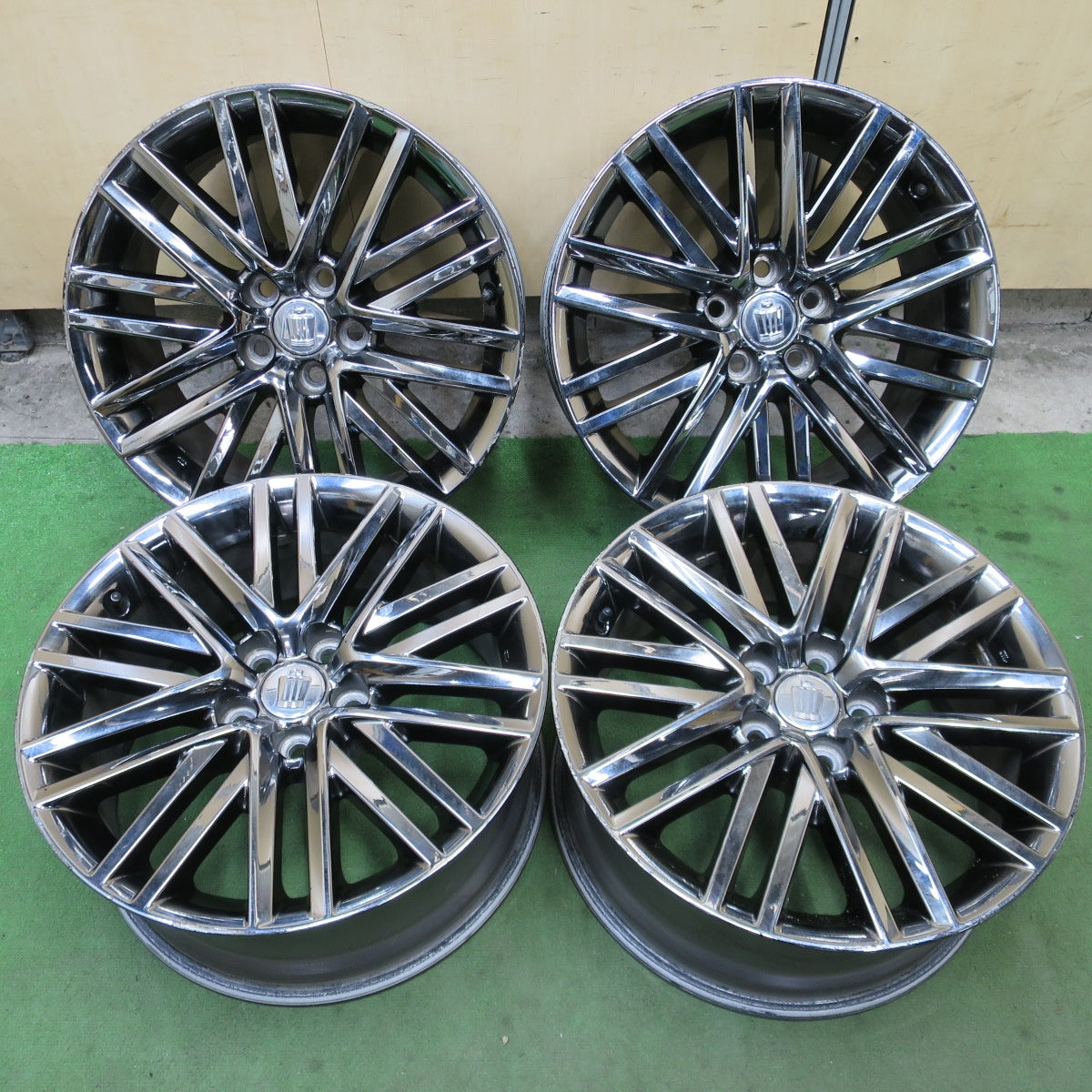 4本価格★トヨタ 210系 クラウン アスリート 純正 ホイール 18インチ 18×8J PCD114.3/5H★6062301NGホ