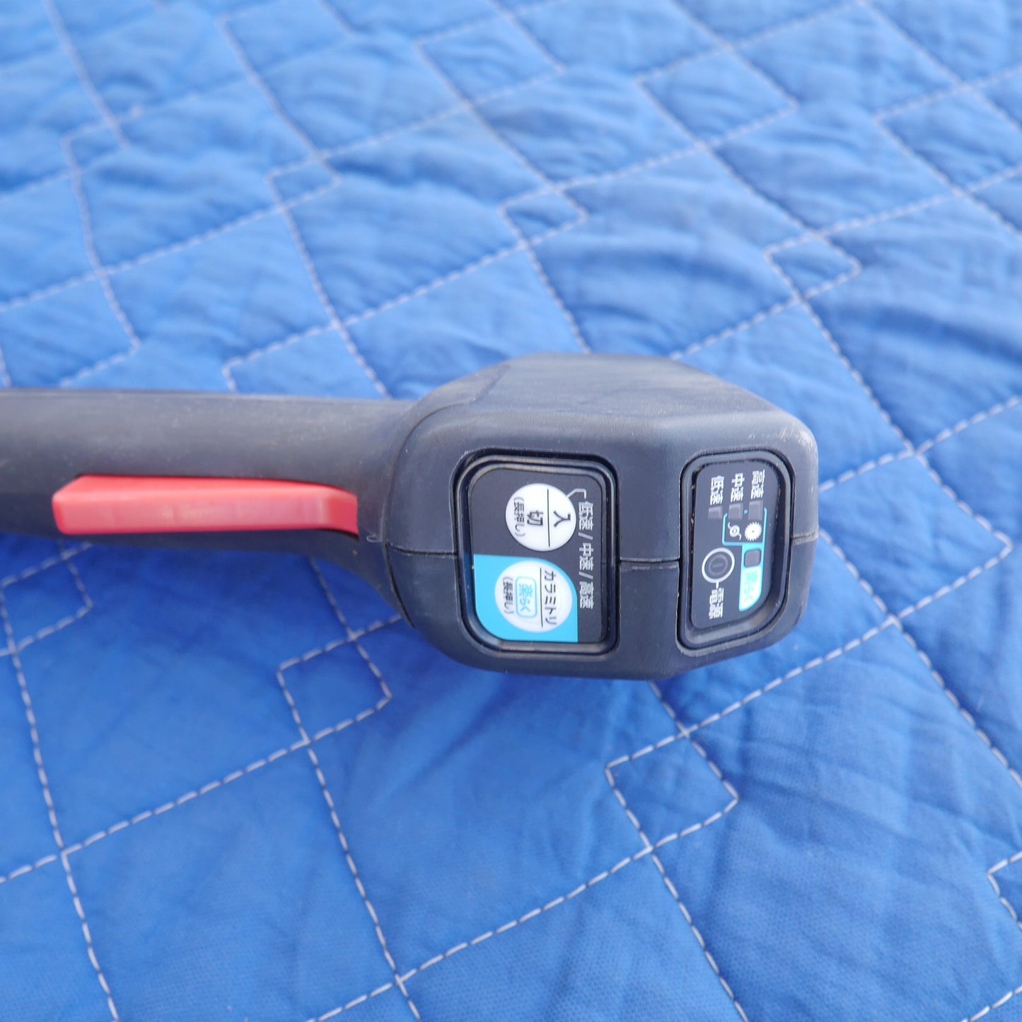 【岐阜発 直接引取限定】☆マキタ 充電式 草刈機 MUR368UD 草刈り機 刈り払い機 刈払機 ガーデニング 園芸 造園 等☆