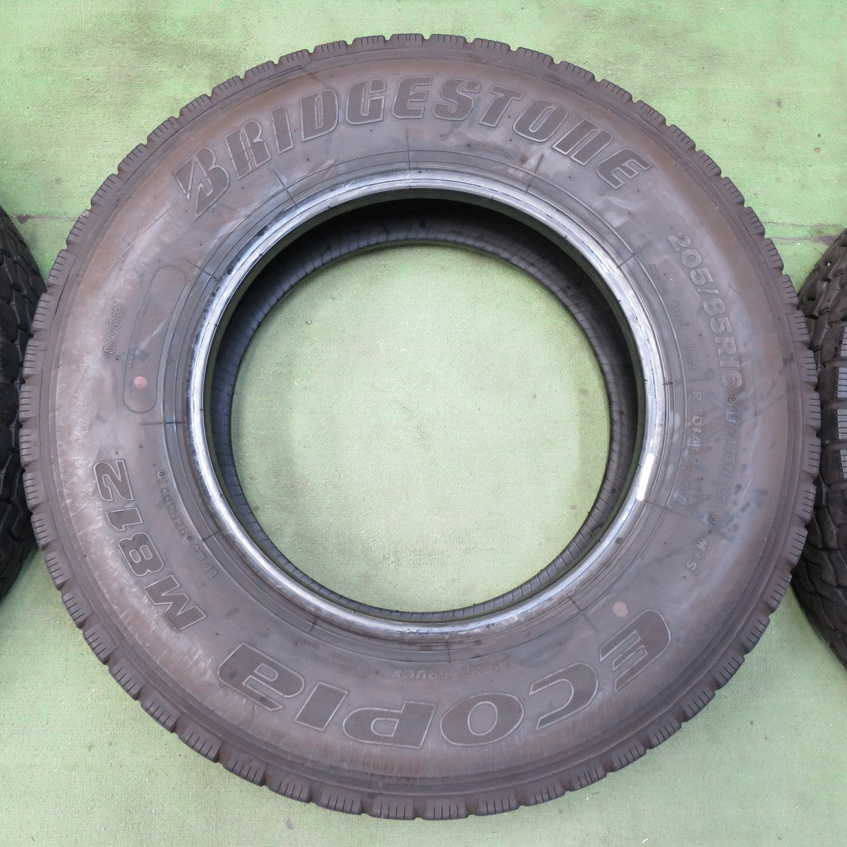 バリ溝！25年！9.5分！6本★トラック タイヤ 205/85R16 117/115N ブリヂストン エコピア M812 ミックス オールシーズン 16インチ★5101004イスタ