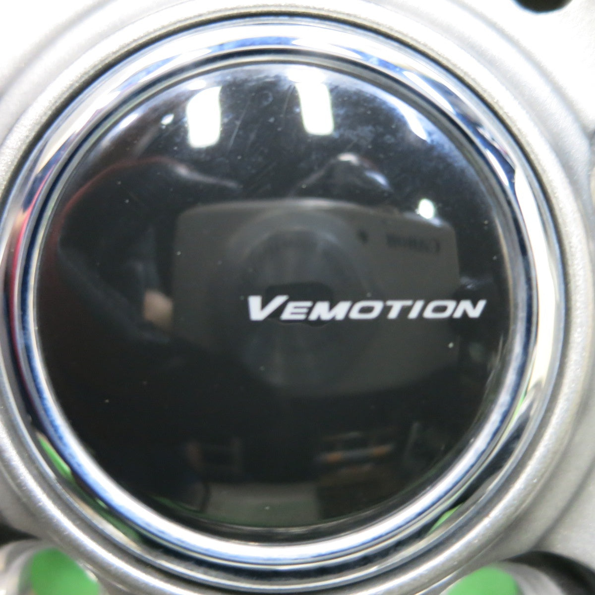 [送料無料] バリ溝！23年！キレイ！ほぼ10分★スタッドレス 215/60R16 ヨコハマ アイスガード iG60 VEMOTION Vエモーション 16インチ PCD114.3/5H★4092604SYス