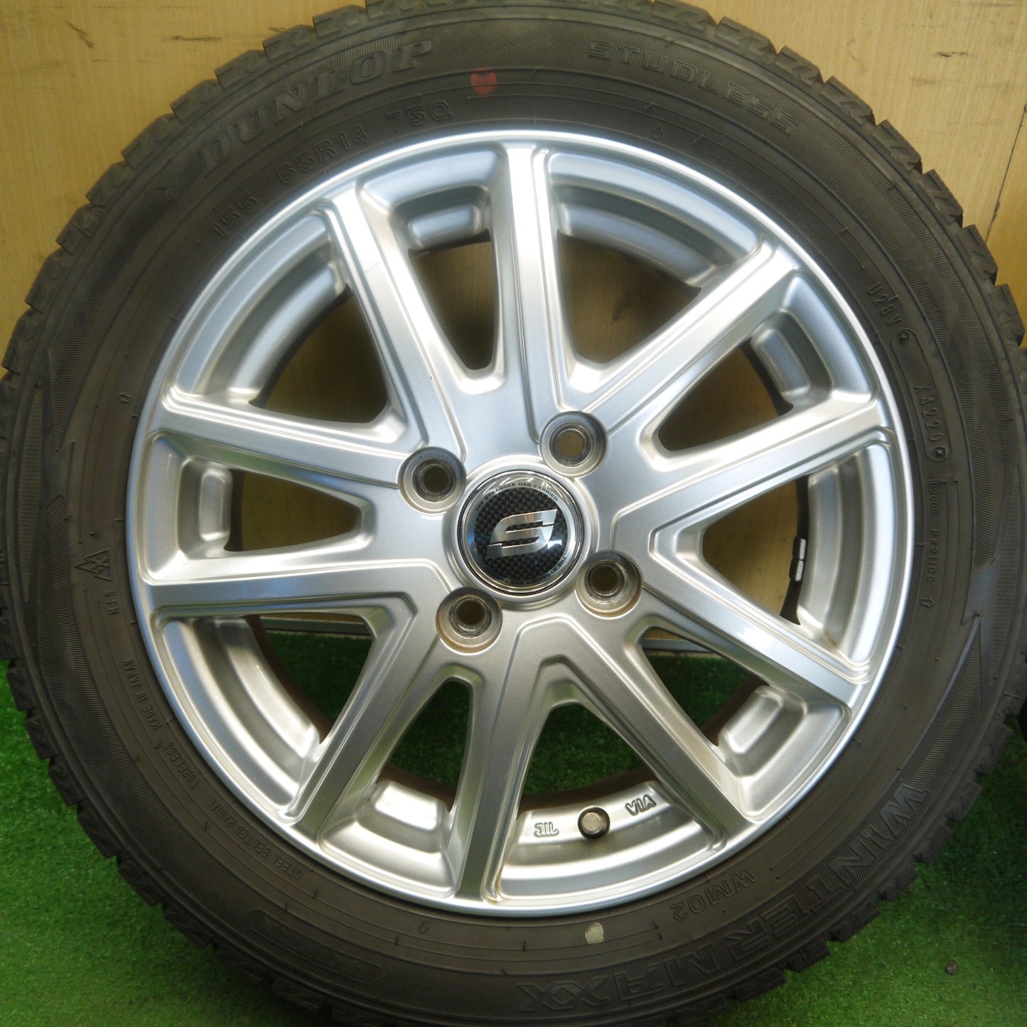 バリ溝！キレイ！9分◎スタッドレス 155/65R14 ダンロップ ウインターマックス WM02 STRANGER ストレンジャー 14インチ PCD100/4H◎6062210Hス