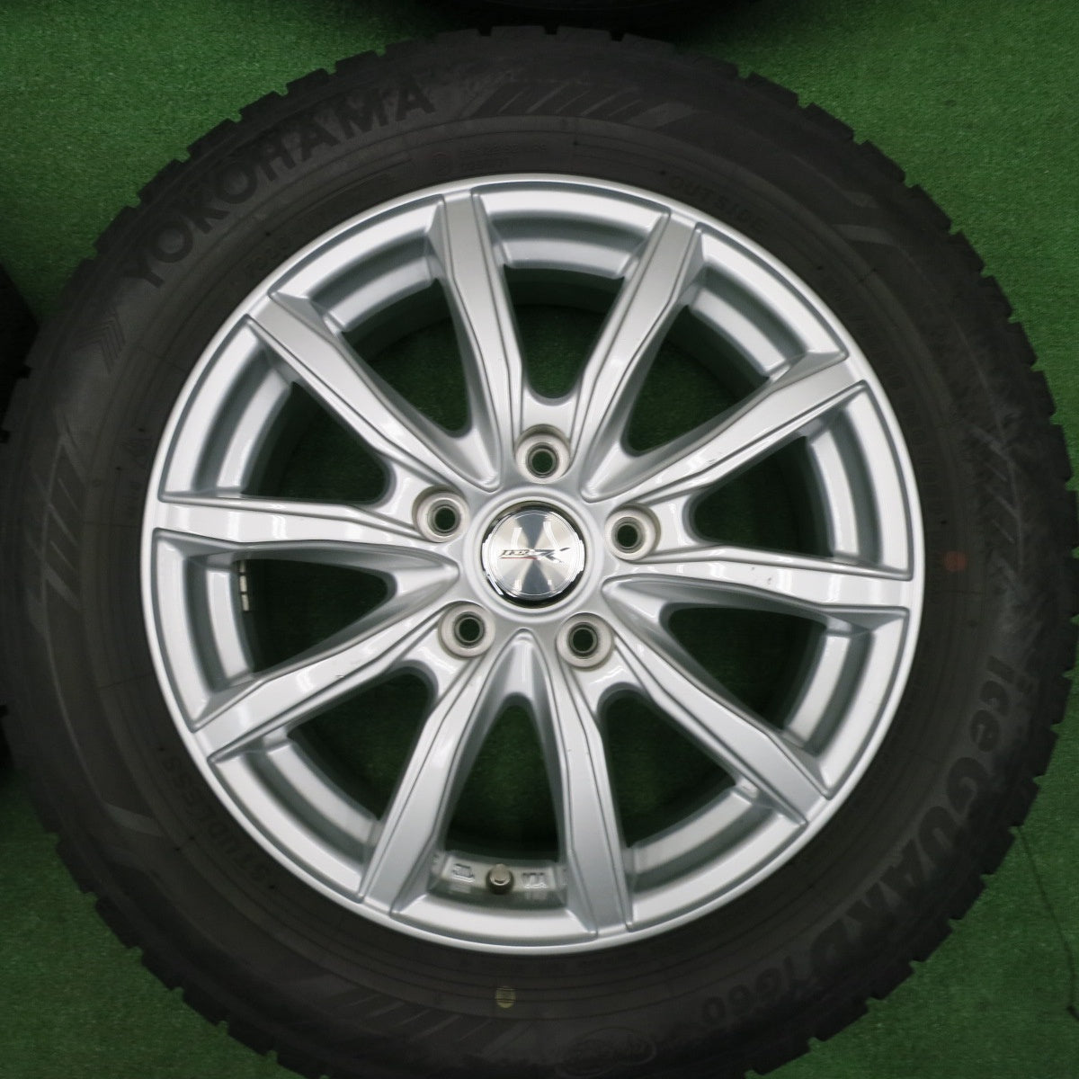 [送料無料] バリ溝！キレイ！9分★スタッドレス 205/60R16 ヨコハマ アイスガード iG60 JOKER ジョーカー 16インチ PCD114.3/5H★4112609TNス