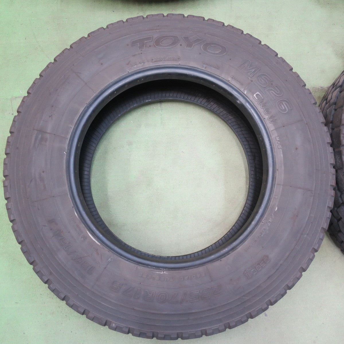 4本価格！24年★トラック 高荷重 トレーラー 等 タイヤ 235/70R17.5 136/134J トーヨー M626 オールシーズン ミックス 17.5インチ★6072909イスタ