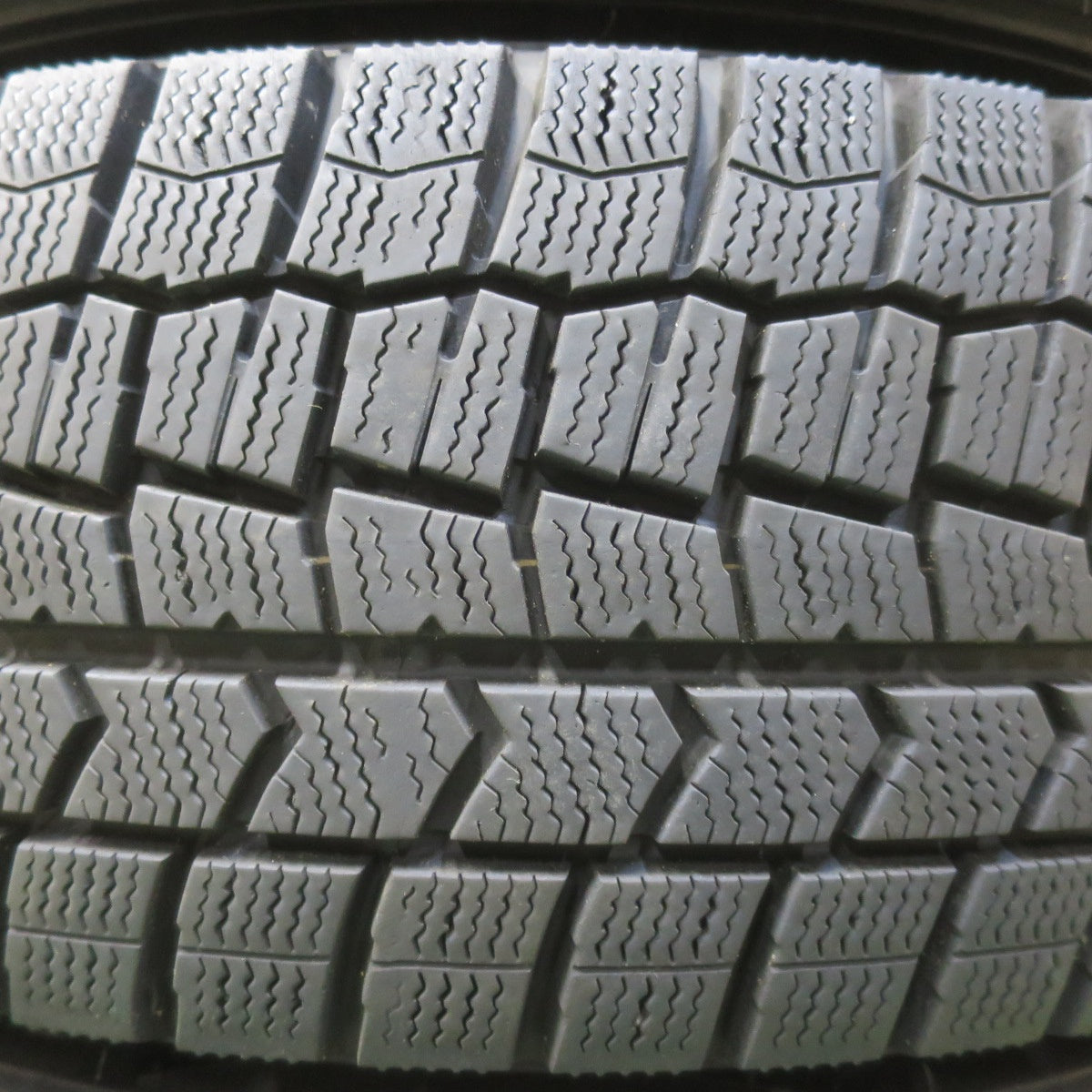 バリ溝！23年！9.5分★スタッドレス 195/65R16 ダンロップ ウインターマックス WM02 ravrion RS01 ラブリオン 16インチ PCD100/4H★6041704イス