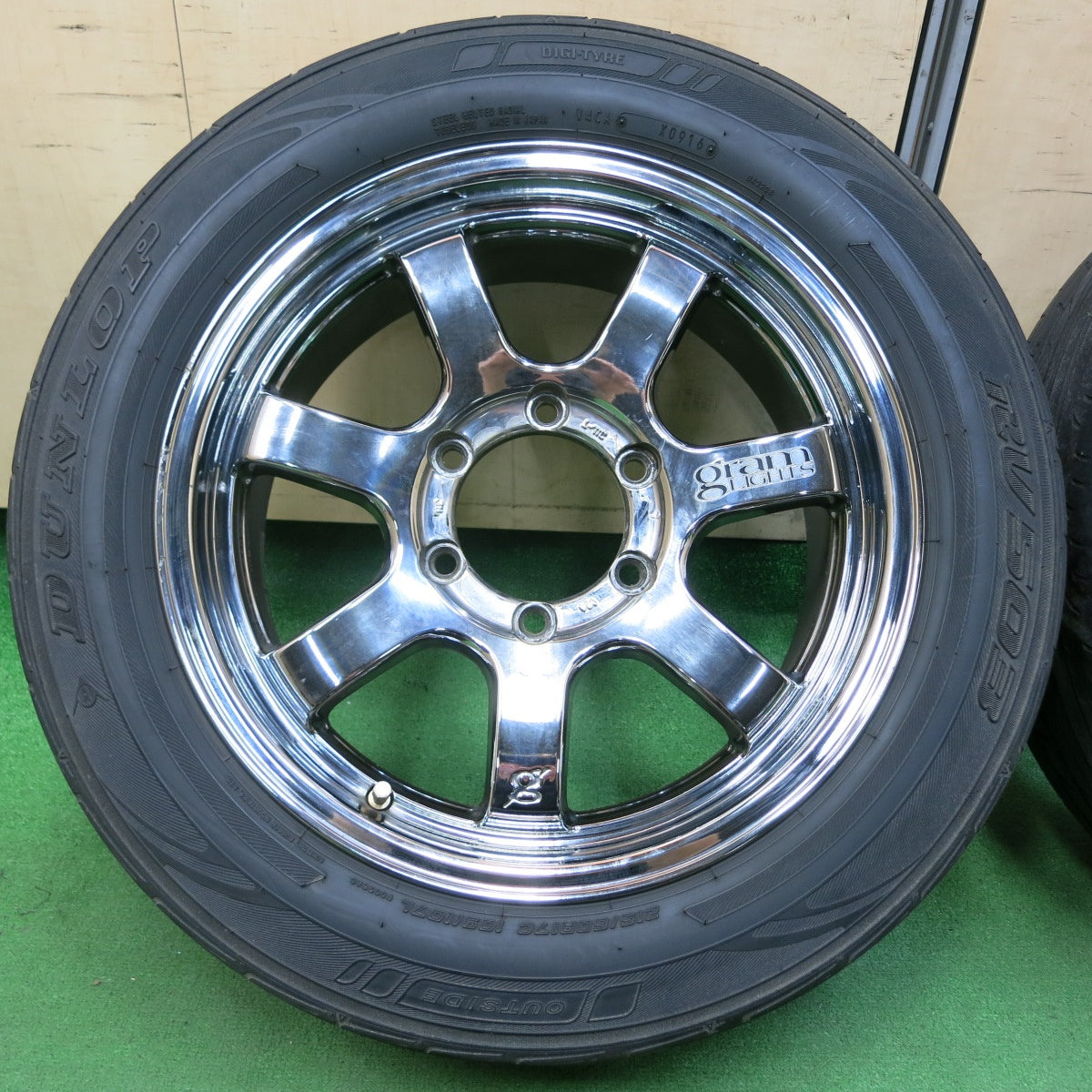 *送料無料* 4本価格★RAYS gram LIGHTS 57sx 215/60R17 ダンロップ RV503 17インチ レイズ グラムライツ PCD139.7/6H★4050208イノ