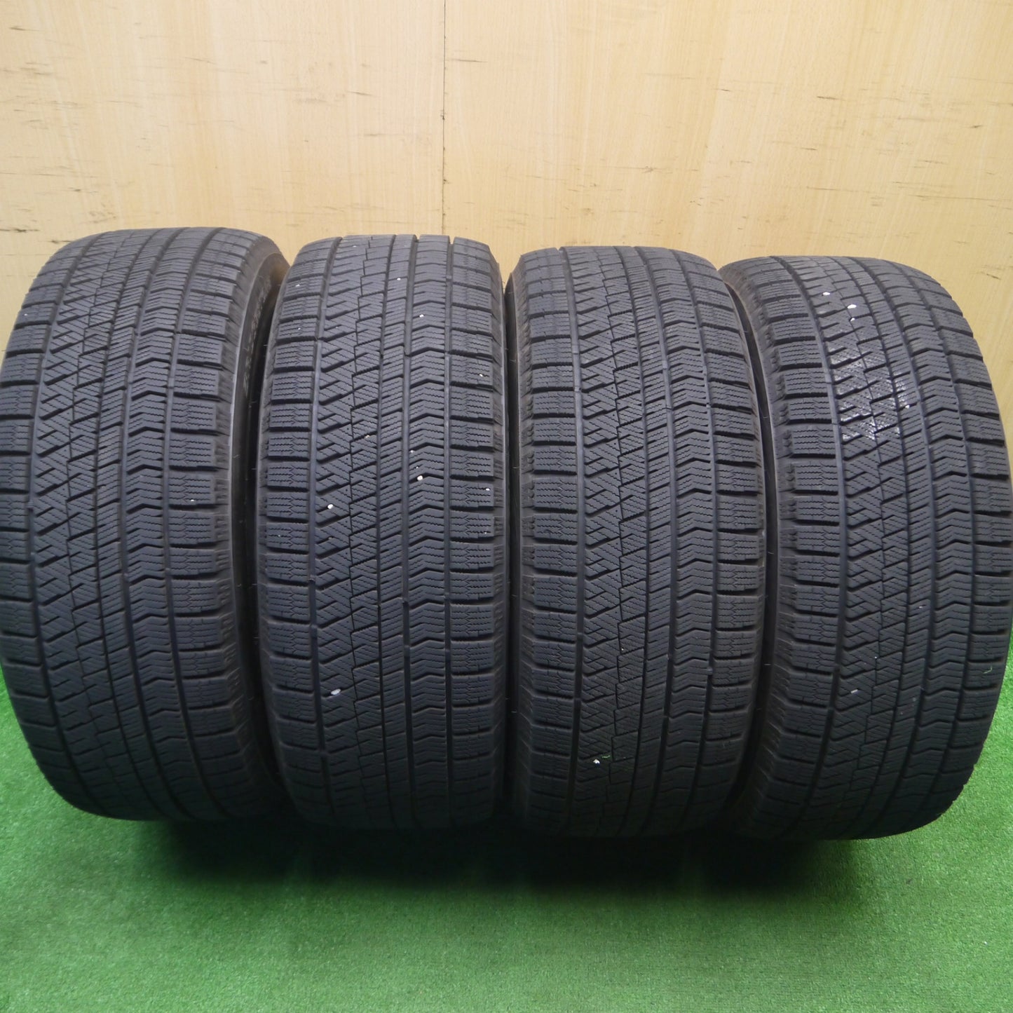 [送料無料] バリ溝！20年！キレイ！9.5分★BMW アウディ 等 225/50R17 スタッドレス ブリヂストン ブリザック VRX2 Team Sparco チームスパルコ PCD112/5H★4102505Hス