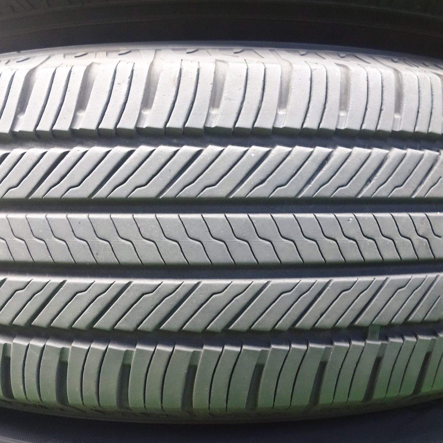 バリ溝！23年！キレイ！8.5分★PREMIX GRAVAS-JⅡ G-Jr 235/70R16 ヨコハマ ジオランダー CV G058 16インチ プレミックス グラバス J2 PCD114.3/5H★5122103KTノ