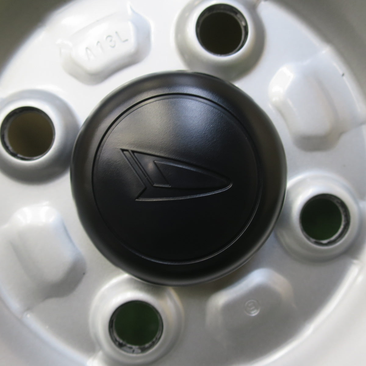 新車外し！26年◎ダイハツ ハイゼット 純正 スチール 145/80R12 80/78N ヨコハマ SUPER VAN 355 12インチ PCD100/4H◎6083111イノ