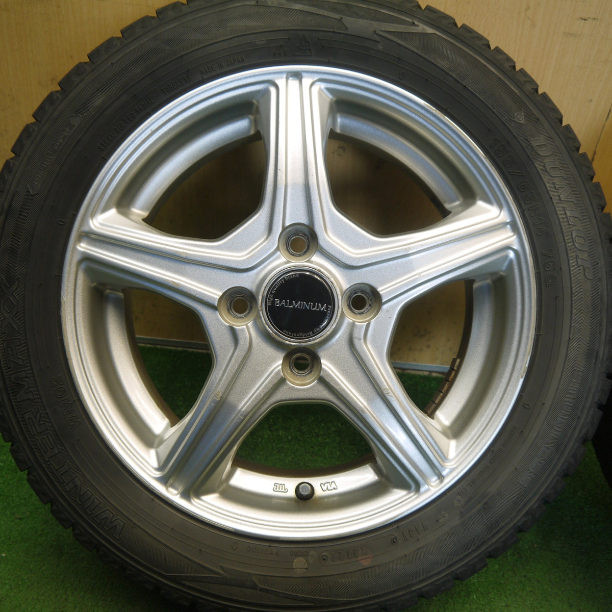 バリ溝！22年！8.5分◎スタッドレス 155/65R14 ダンロップ ウインターマックス WM02 BALMINUM VR5 バルミナ 14インチ PCD100/4H◎6082101Hス