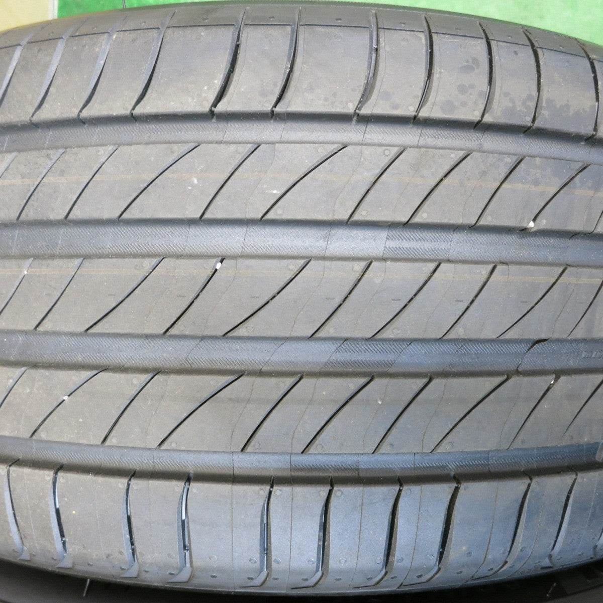 新車外し！25年★225/50R18 ミシュラン プライマシー4 PRIMACY4 タイヤ 18インチ C-HR ヴェゼル カローラクロス エスティマ 等★6040512HAノタ