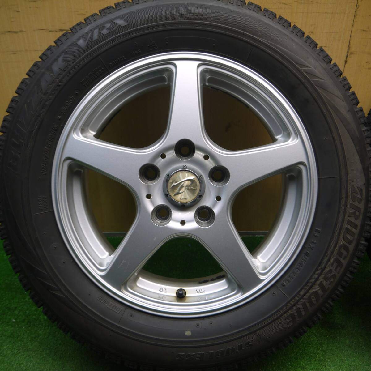 4本価格★スタッドレス 185/65R15 ブリヂストン ブリザック VRX Treffer トレファー 15インチ PCD114.3/5H★5022810Hス