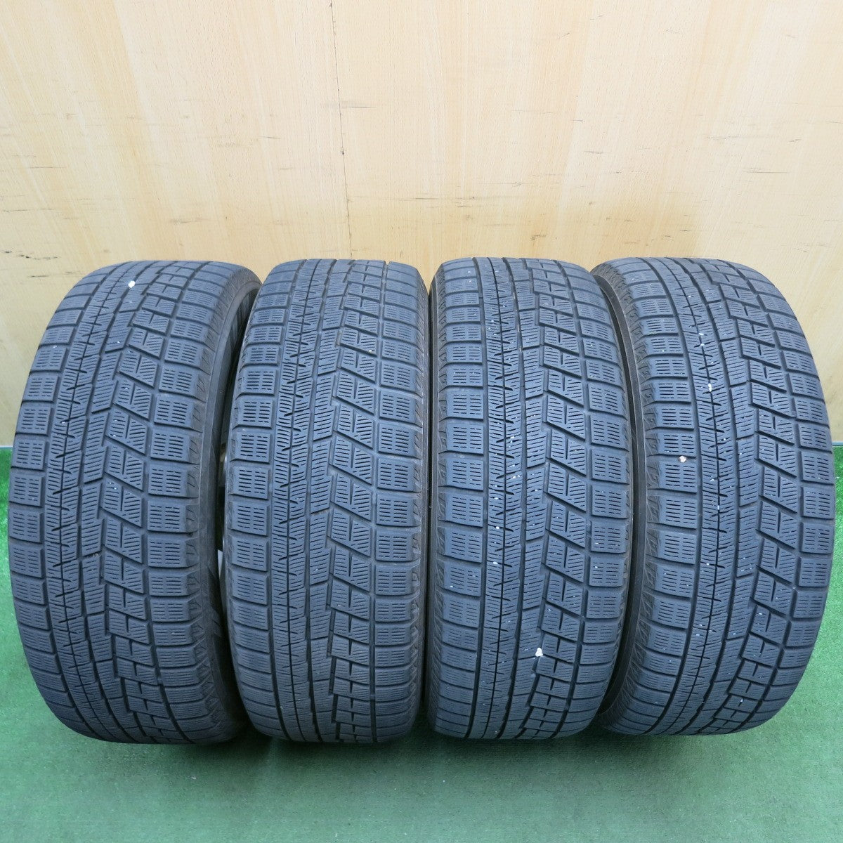 バリ溝！8.5分★トヨタ 50系 エスティマ 純正 215/55R17 スタッドレス ヨコハマ アイスガード iG60 17インチ PCD114.3/5H★6052304HAス