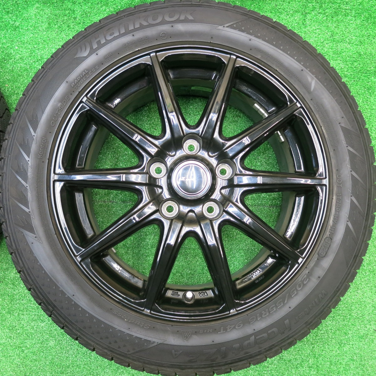 バリ溝！23年！ほぼ10分★スタッドレス 205/55R16 ハンコック ウインター アイセプト IZ2A AZ Sports AZスポーツ 16インチ PCD114.3/5H★5101204HAス