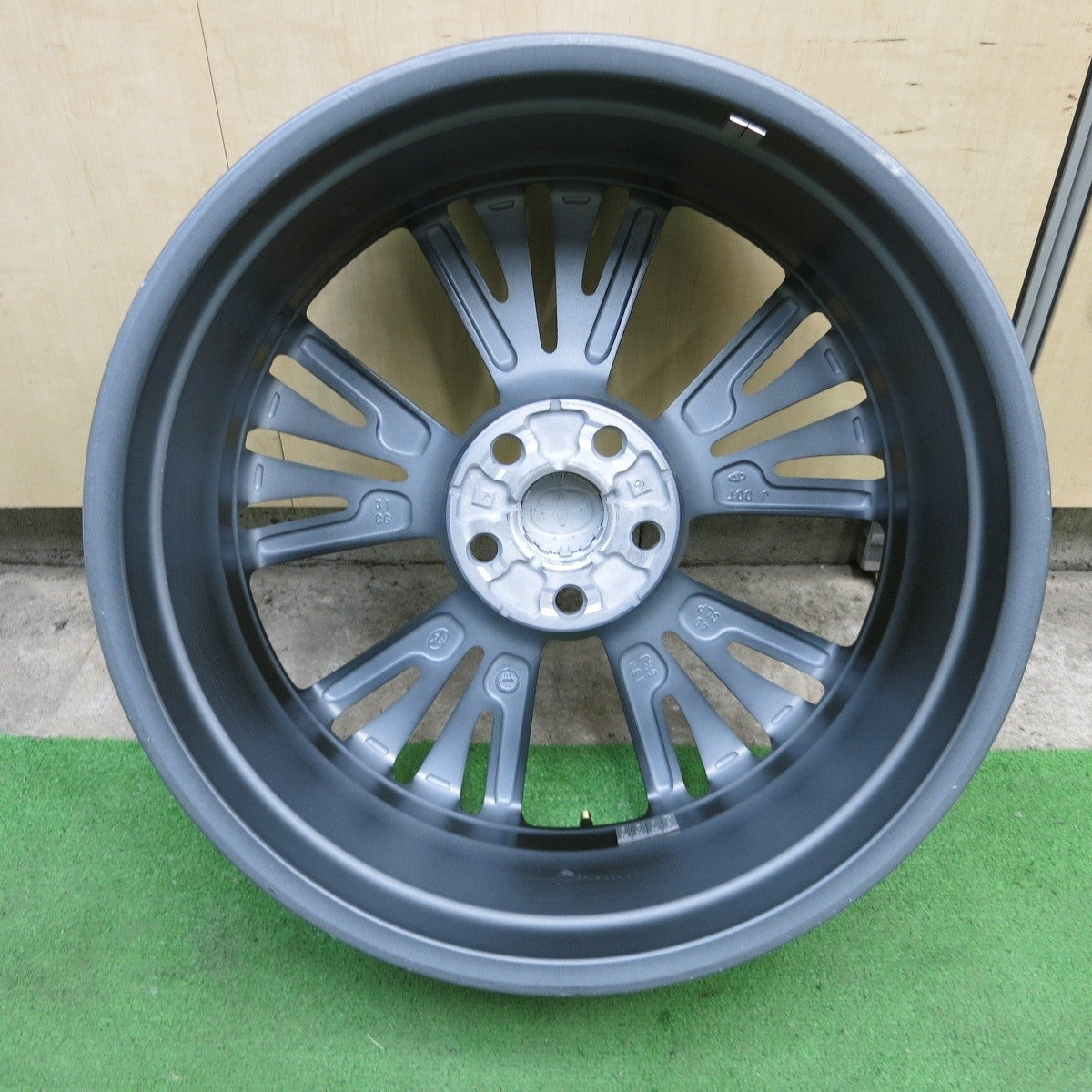 新車外し！1本★トヨタ 60系 プリウス Zグレード 純正 ホイール 19インチ 19×6.5J PCD114.3/5H★5021207ナホ