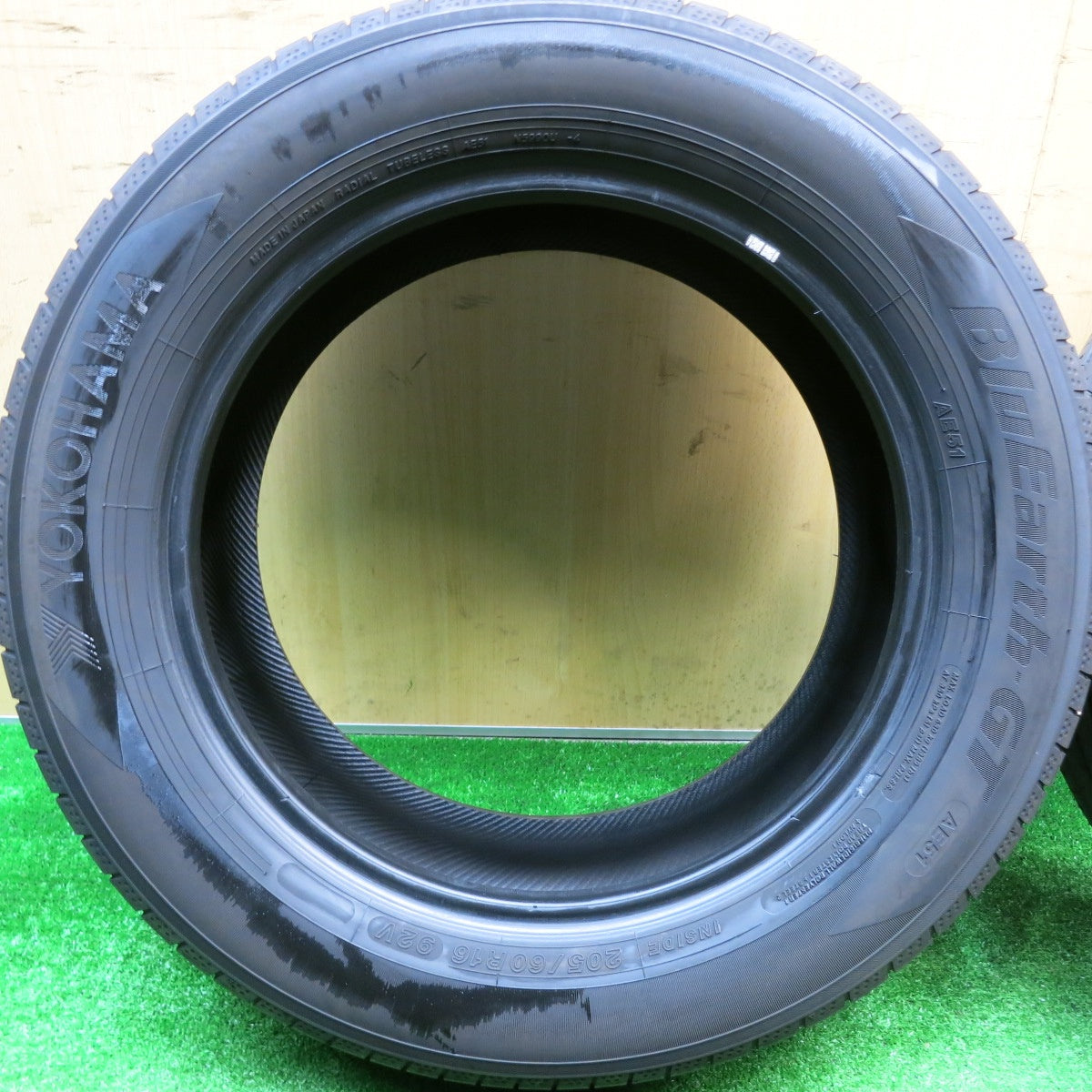 バリ溝！23年！9分★205/60R16 ヨコハマ BluEarth-GT AE51 タイヤ 16インチ ブルーアース ノア ヴォクシー ステップワゴン 等★5110605HAノタ