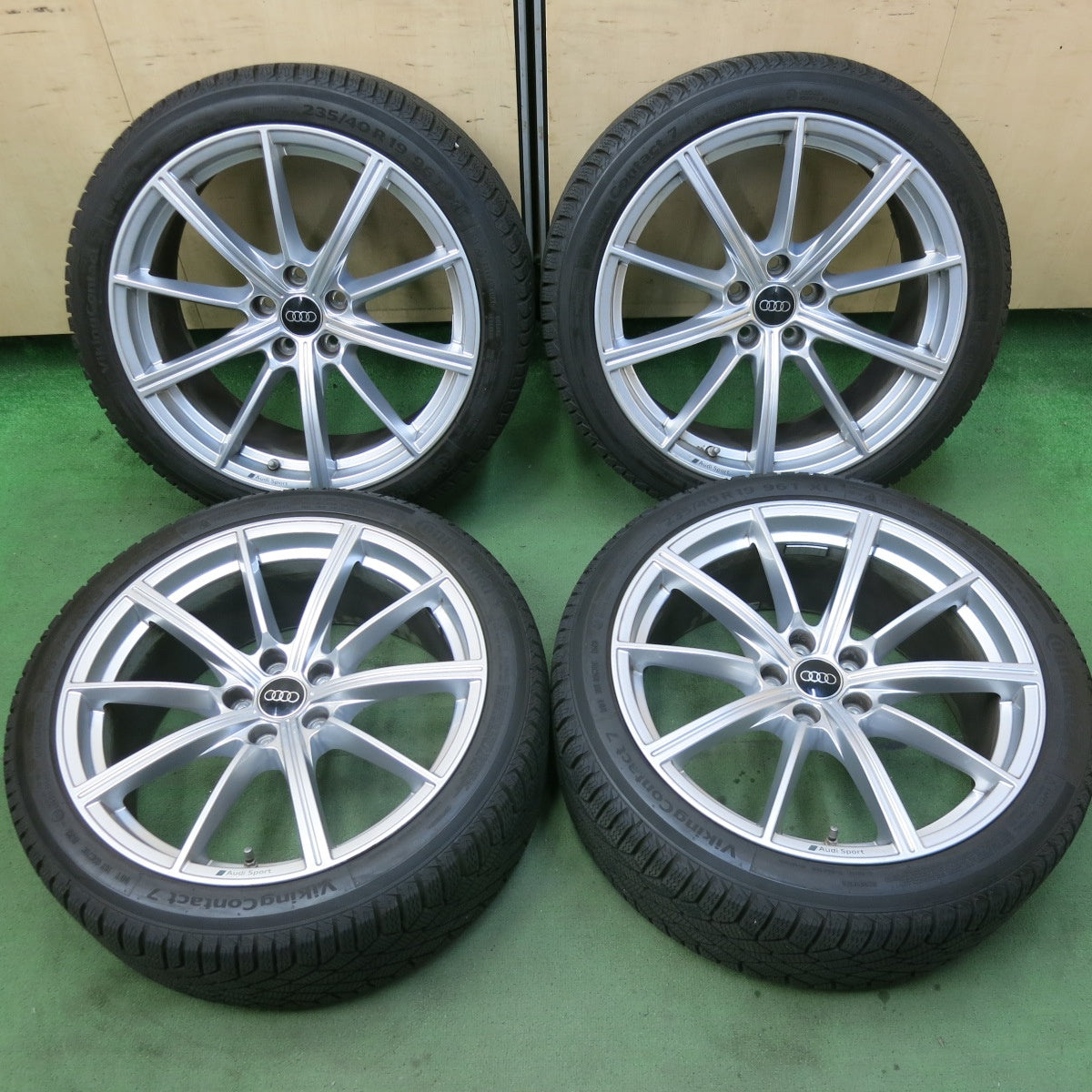 バリ溝！23年！キレイ！9分★アウディ RS4 RS5 B9 8W 純正 235/40R19 スタッドレス コンチネンタル バイキング コンタクト7 19インチ PCD112/5H★5082702SKス