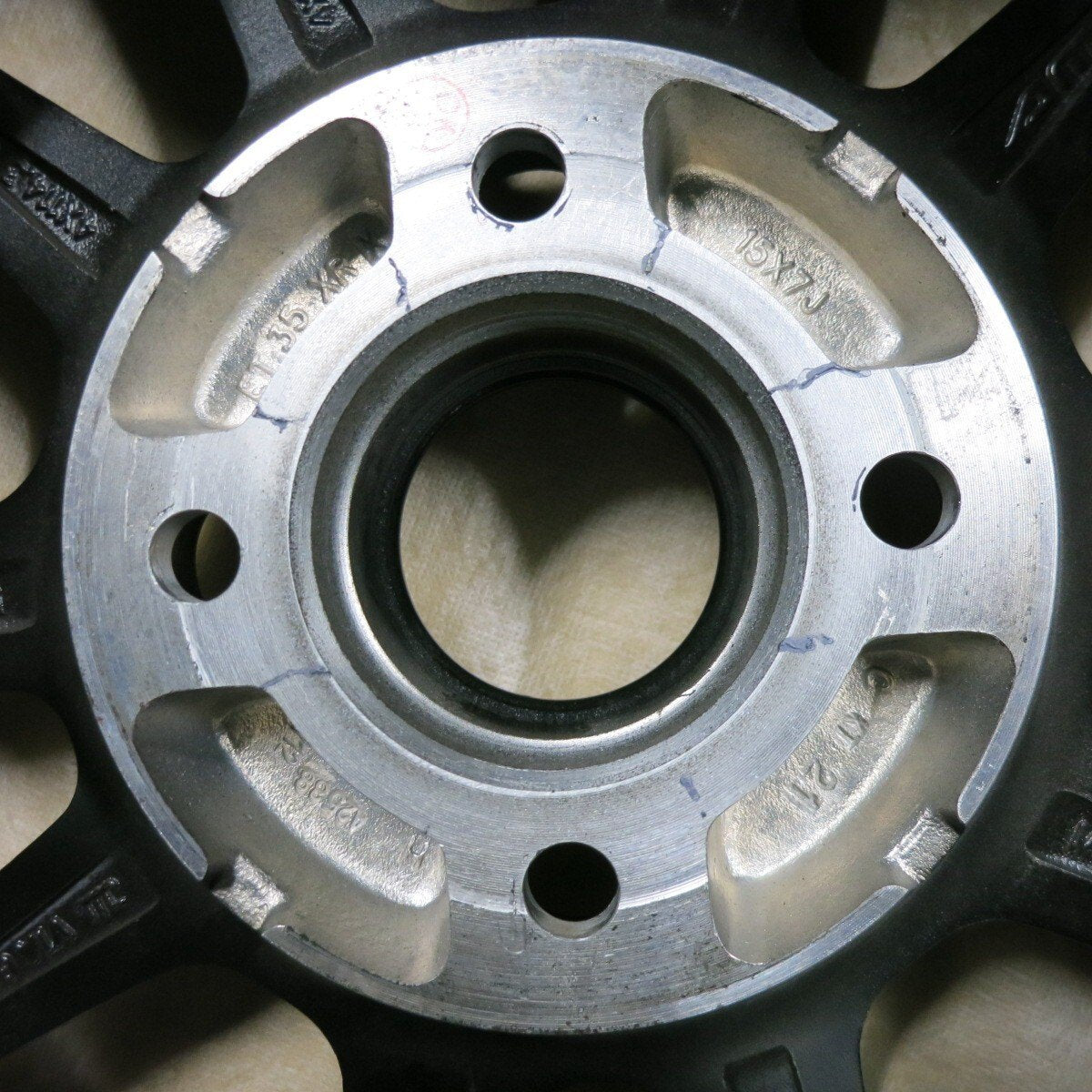 キレイ★SHIBAWHEEL シバ ホイール G23 15インチ 15×7J PCD100/4H★5030702SYホ