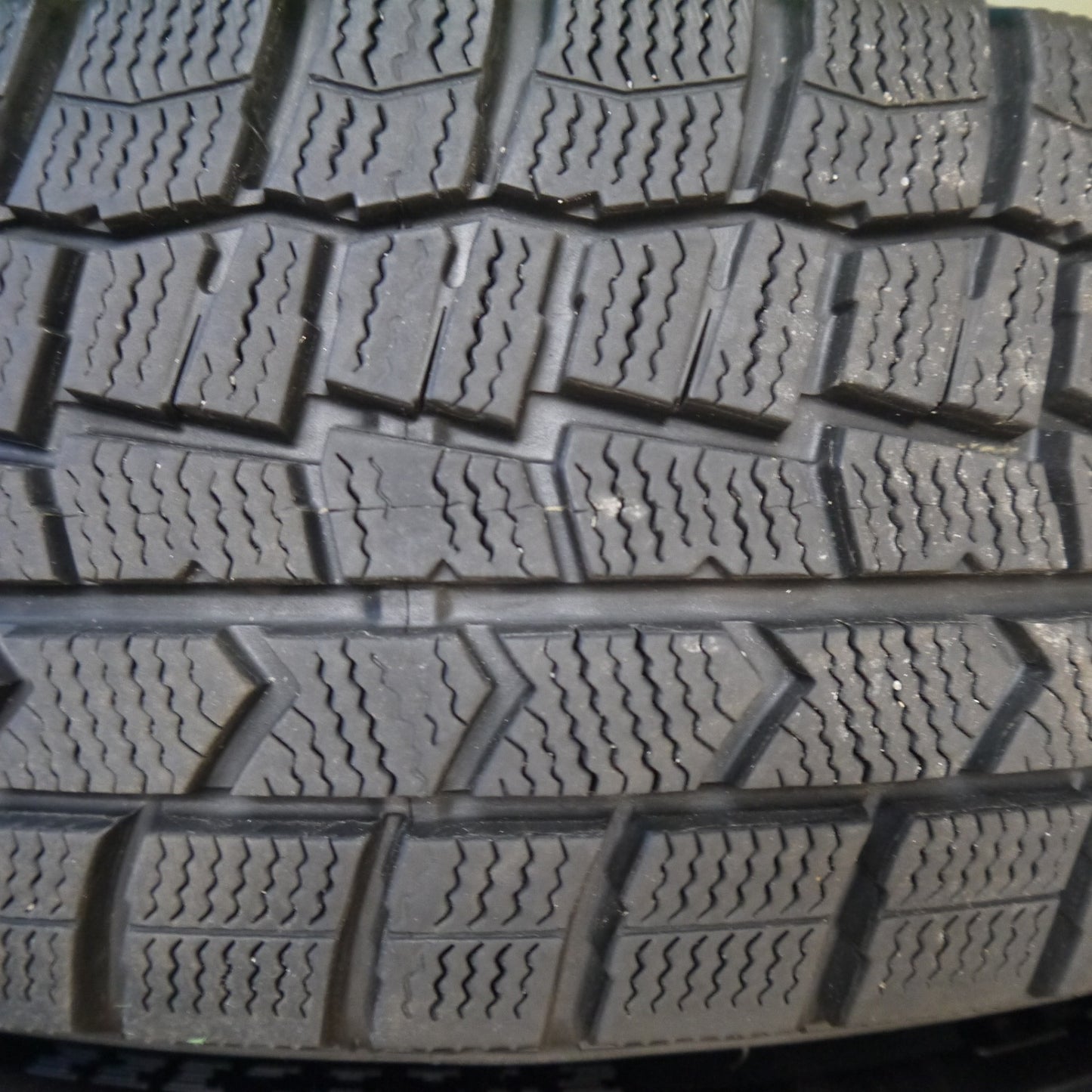 バリ溝！21年！キレイ！9.5分★スタッドレス 175/65R14 ダンロップ ウインターマックス WM02 GMach 14インチ PCD100/4H★5101704Hス