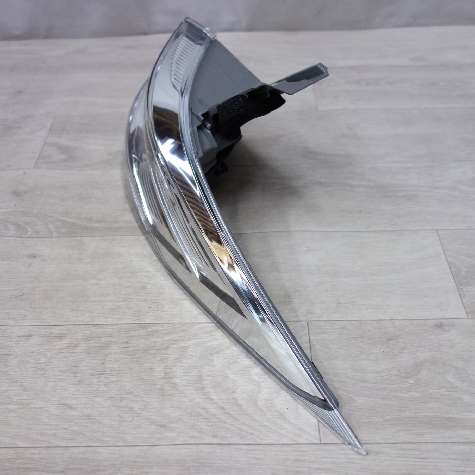 送料無料] 新車外し!左右セット◇トヨタ エスティマ 50系 純正 LED