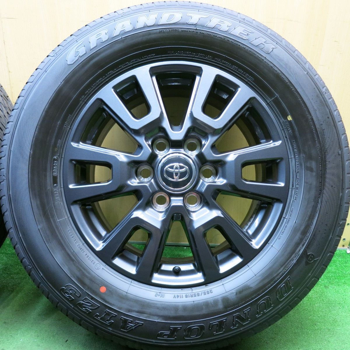 新車外し！25年★トヨタ ランドクルーザー 250 VX 純正 265/65R18 ダンロップ AT23 グラントレック ランクル 18インチ PCD139.7/6H★5072709HAノ