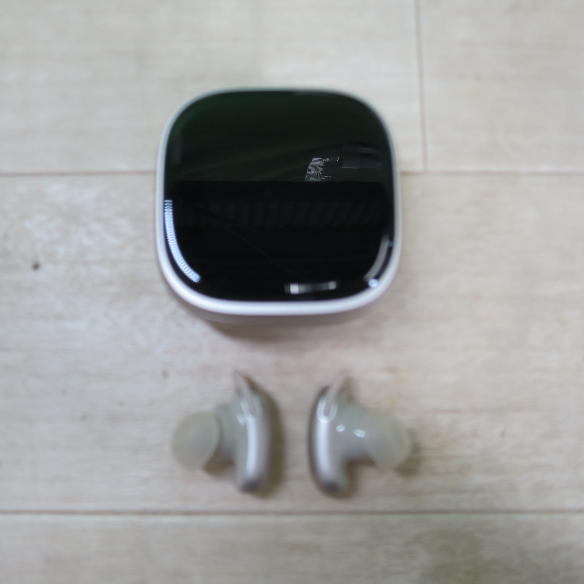 美品☆soundcore by Anker イヤホン Liberty 5 Pro Max AI ボイスレコーダー 搭載 次世代 ビジネス イヤフォン☆