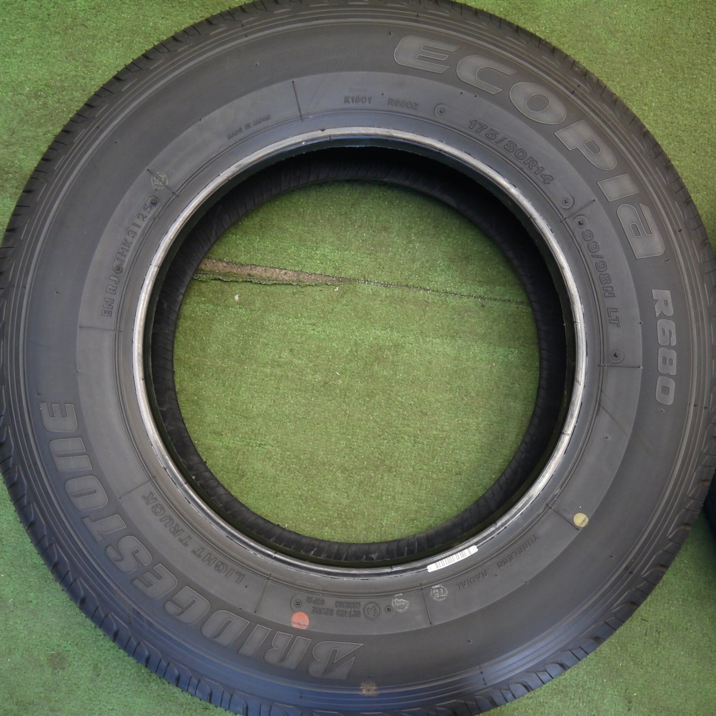新車外し！25年★175/80R14 99/98N ブリヂストン エコピア R680 タイヤ 14インチ タウンエース バネット 等★6042202Hノタ