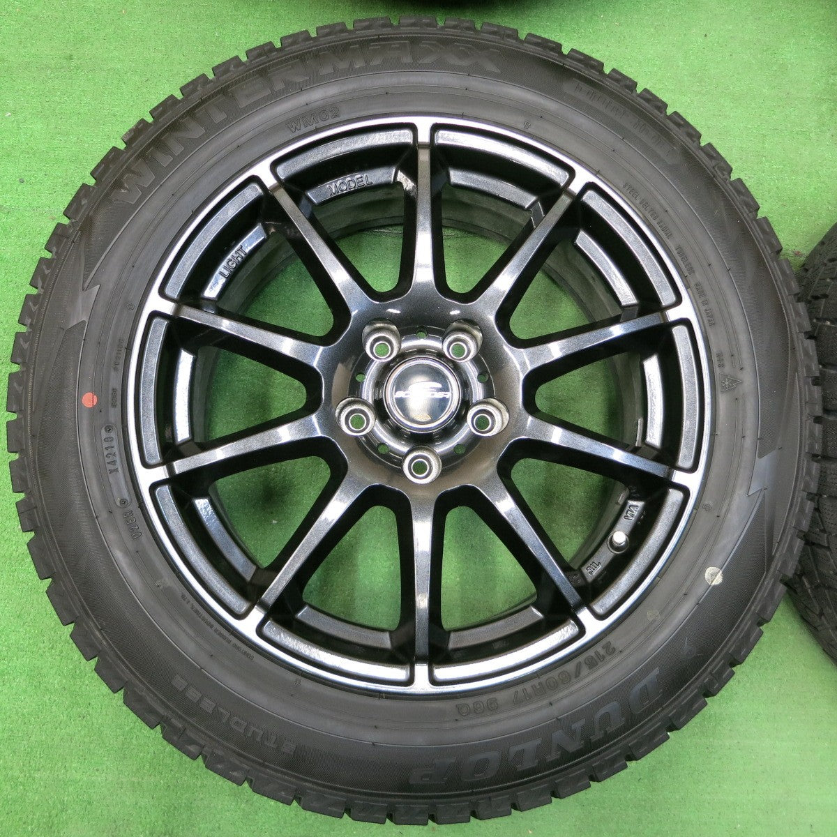 *送料無料* バリ溝！キレイ！9.5分★スタッドレス 215/60R17 ダンロップ ウインターマックス WM02 SCHNEIDER MiD シュナイダー PCD114.3/5H★4052103イス