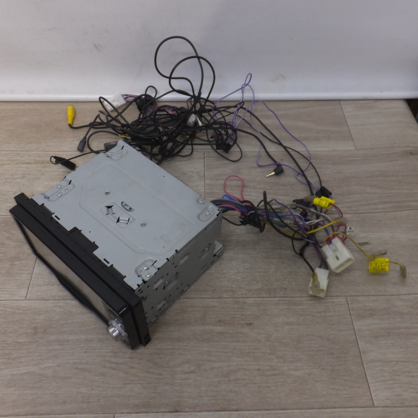[送料無料] ★カロッツェリア carrozzeria AV一体型メモリーナビゲーションAVIC-RW801-D(6)★