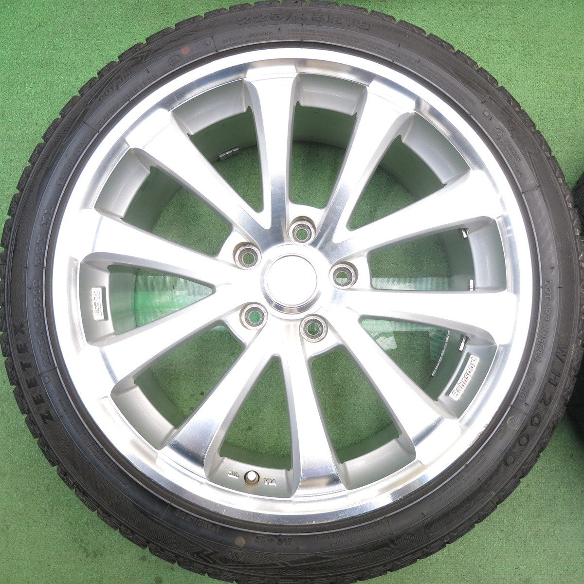 バリ溝！25年！8.5分◎スタッドレス 225/45R18 ジーテックス WH2000 Bahnsport BLEST バーンシュポルト ブレスト 18インチ PCD114.3/5H◎6091208HAス