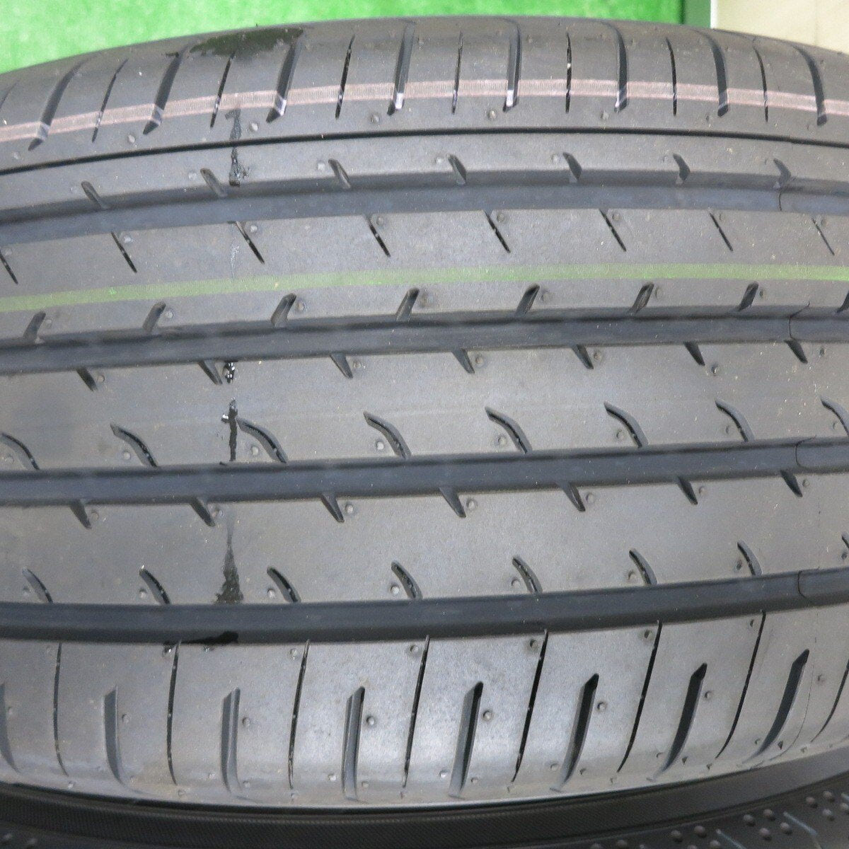 新車外し！24年★トヨタ 40系 アルファード Zグレード 純正 225/60R18 ヨコハマ アドバン V03 18インチ PCD120/5H★4112610TNノ