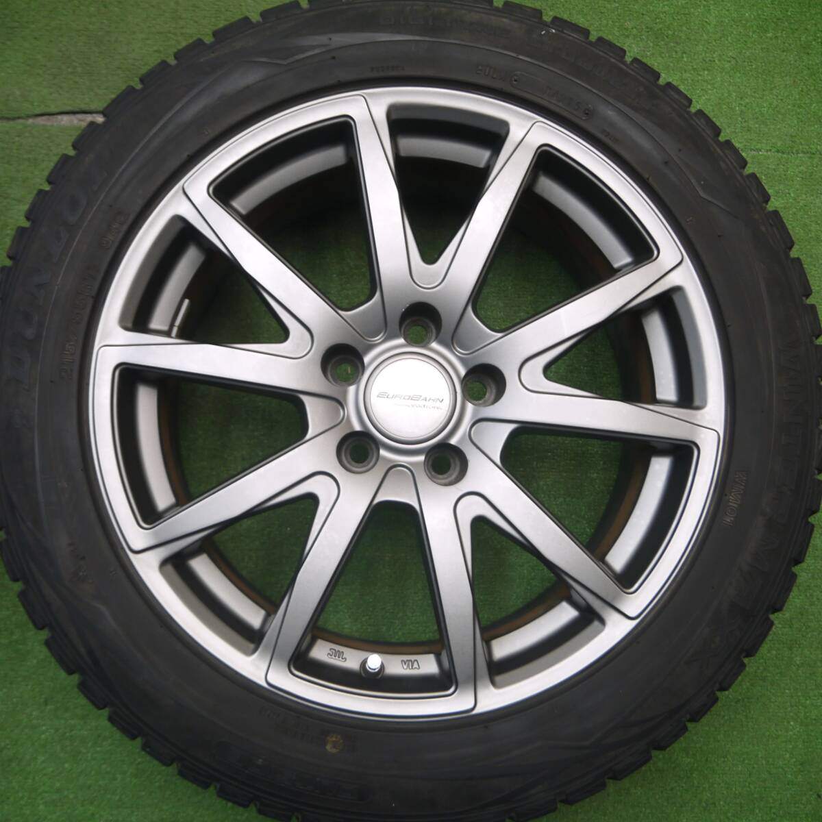 バリ溝！8.5分★ワーゲン等 EUROBAHN SPORTECHNIC 215/55R17 スタッドレス ダンロップ ウインターマックス WM01 17インチ PCD112/5H★5021012Hス
