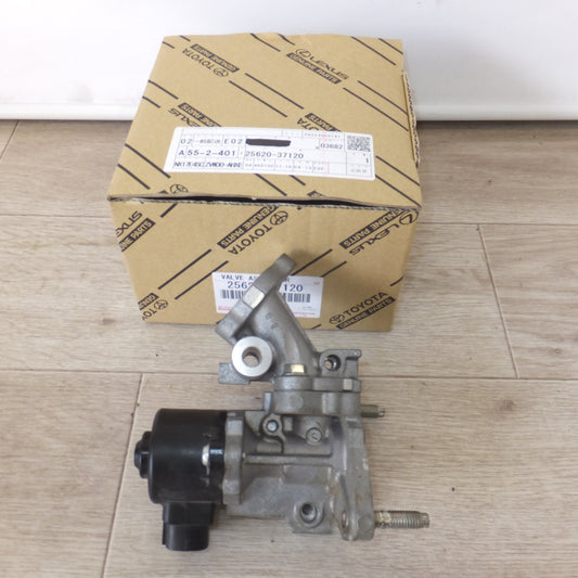 [送料無料] ★トヨタ TOYOTA 純正 プリウス ZVW30 EGRバルブ 25620-37120★