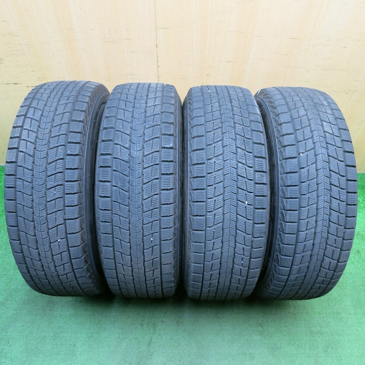 バリ溝！21年！キレイ！9.5分★スタッドレス 225/65R17 ダンロップ ウインターマックス SJ8 SJ8+ Laffite ラフィット 17インチ PCD114.3/5H★5032501NJス