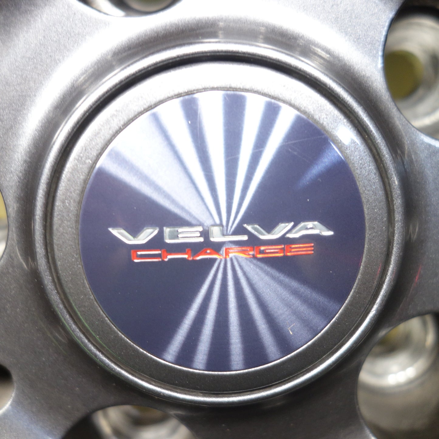 バリ溝！21年！キレイ！9.5分★スタッドレス 215/60R17 ダンロップ ウインターマックス WM02 VELVA CHARGE ヴェルヴァ 17インチ PCD114.3/5H★5121104KTス