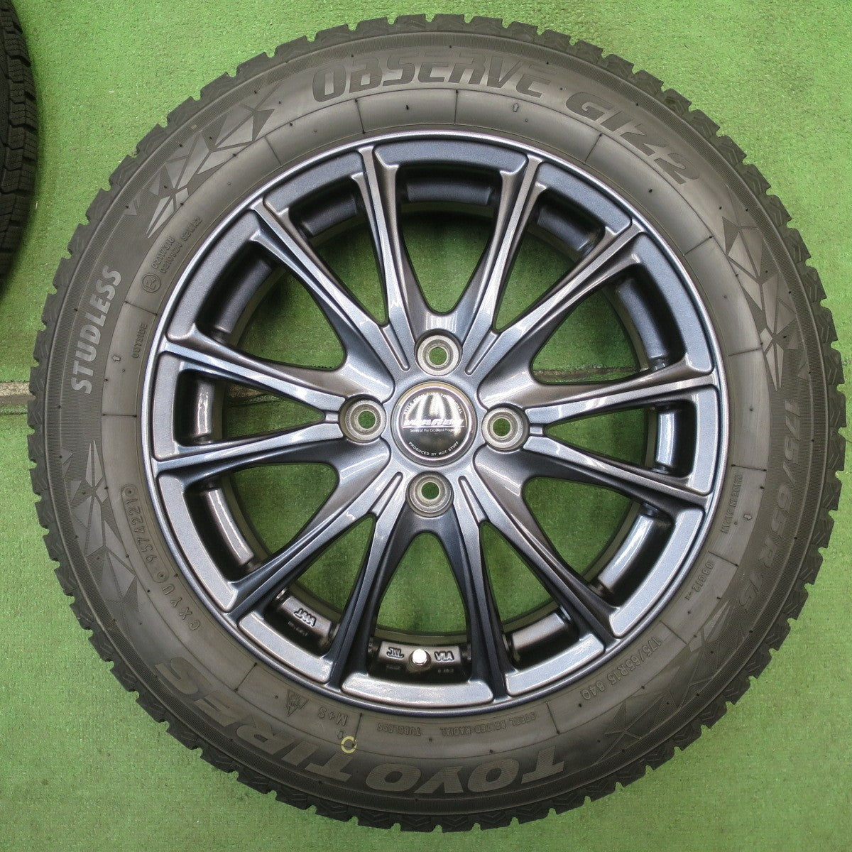 バリ溝！キレイ！9分◎スタッドレス 175/65R15 トーヨー オブザーブ GIZ2 WAREN ヴァーレン 15インチ PCD100/4H◎6072203NJス