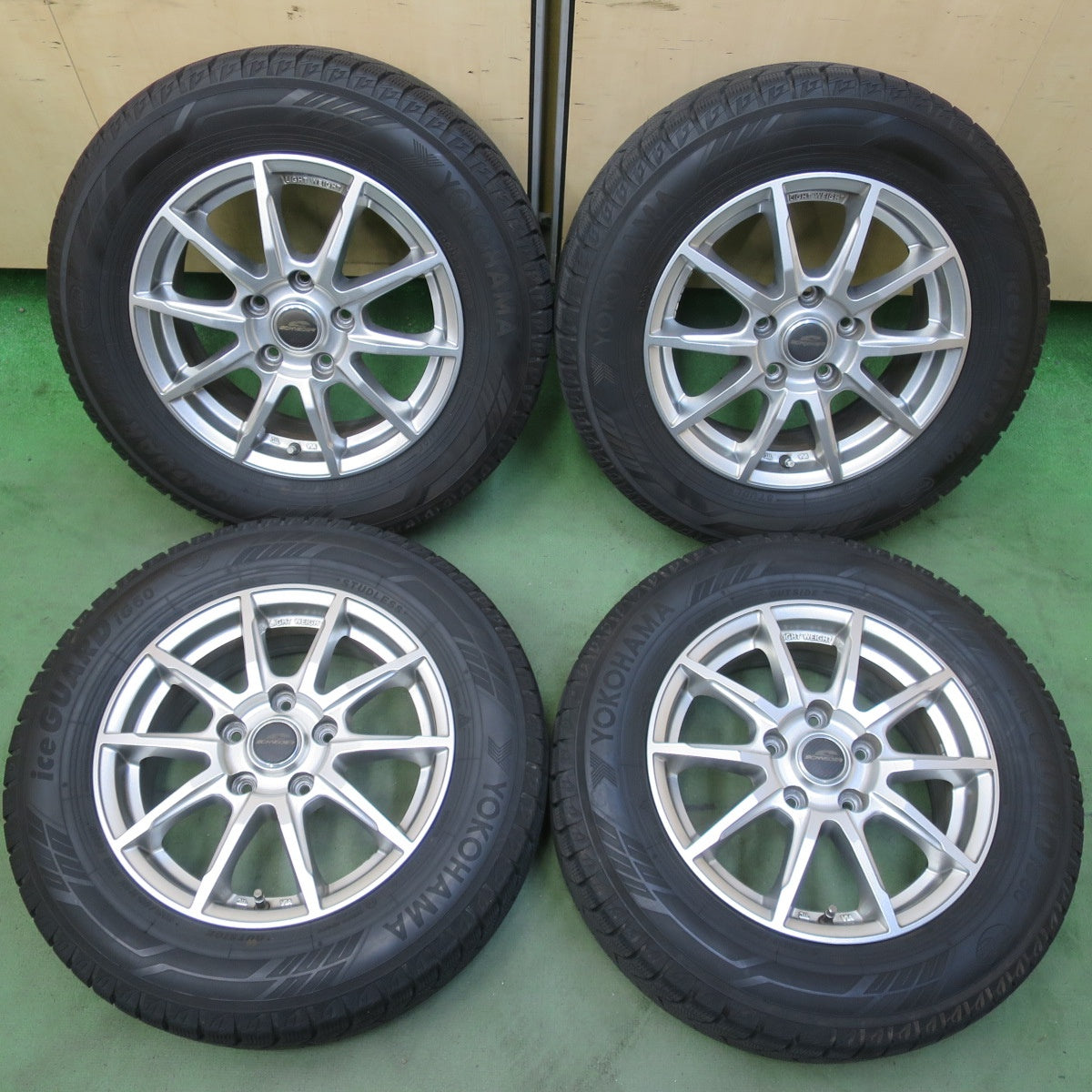 バリ溝！8.5分◎スタッドレス 195/65R15 ヨコハマ アイスガード iG60 SCHNEIDER シュナイダー 15インチ PCD114.3/5H◎6070902イス