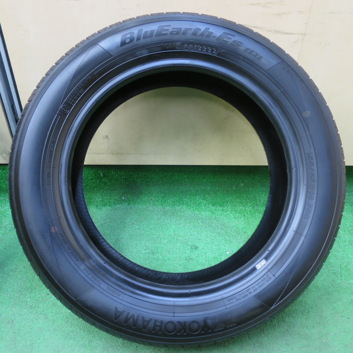 [送料無料] 4本価格！22年★155/65R14 ヨコハマ BluEarth-ES ES32 タイヤ 14インチ N-BOX ムーヴ タント ワゴンR 等★4110803イノタ