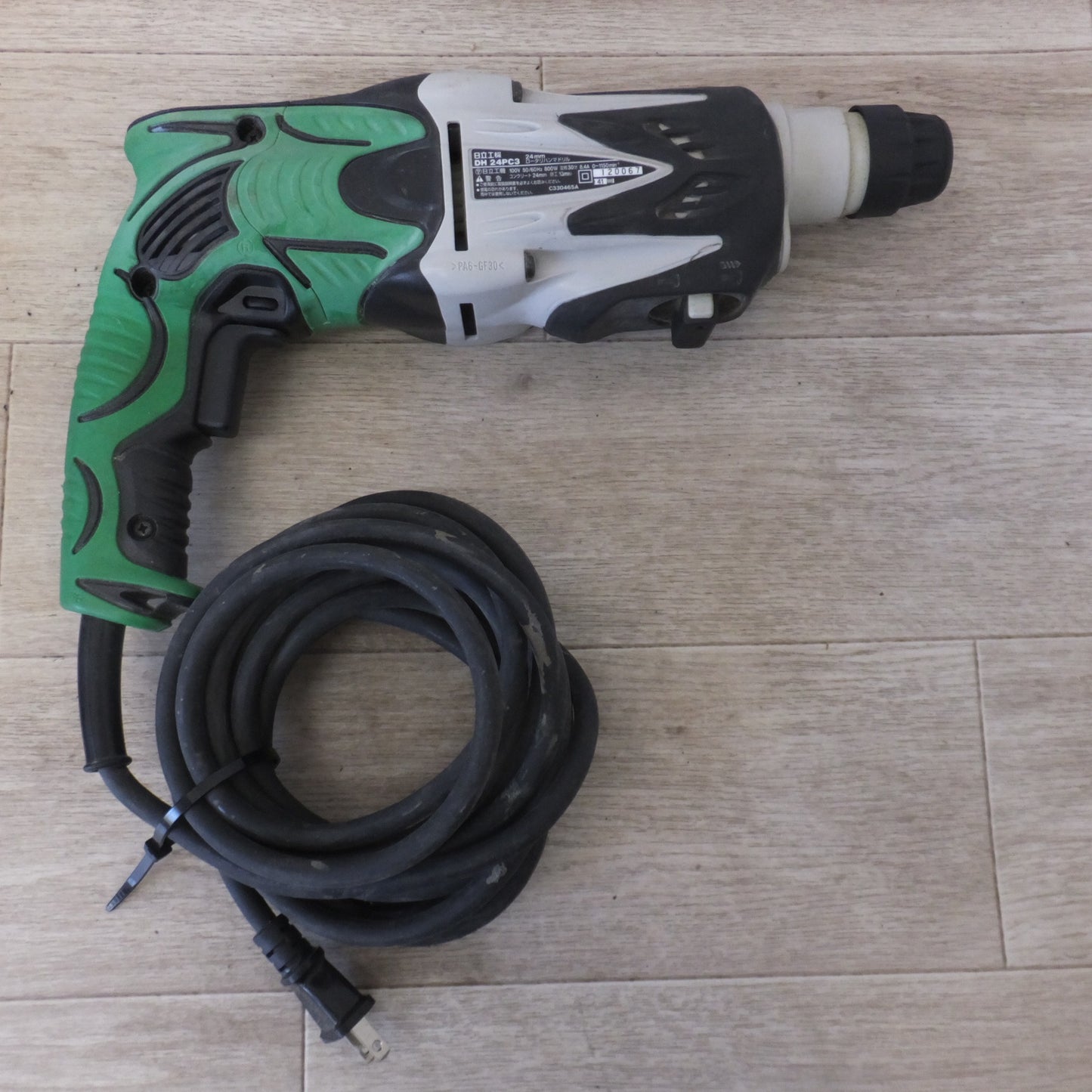 [送料無料] ★日立 HITACHI 24mm ロータリハンマドリル DH24PC3　100V 50/60Hz 800W 8.4A★
