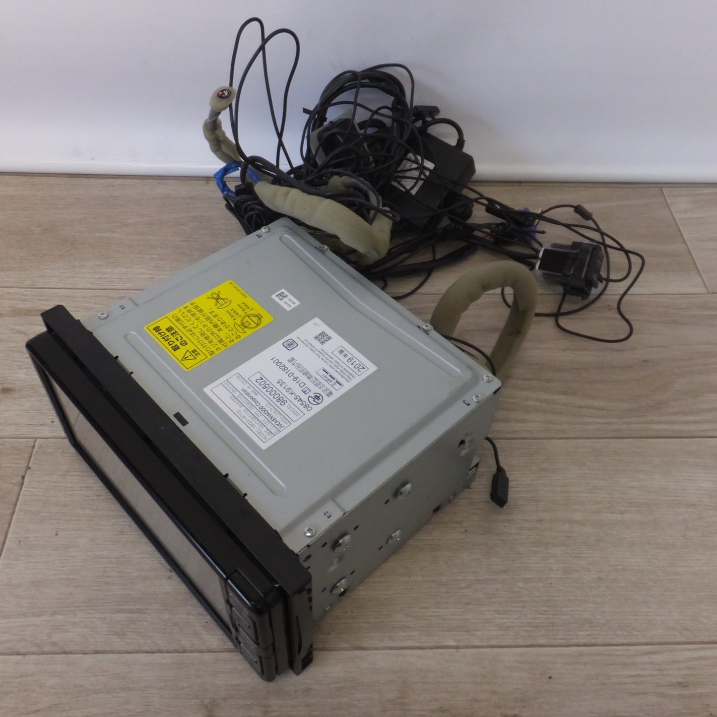 [送料無料] 現状品★ケンウッド製 ダイハツ 純正 ワイドエントリーメモリーナビ 08545-K9135 NMZK-W70D[50]★