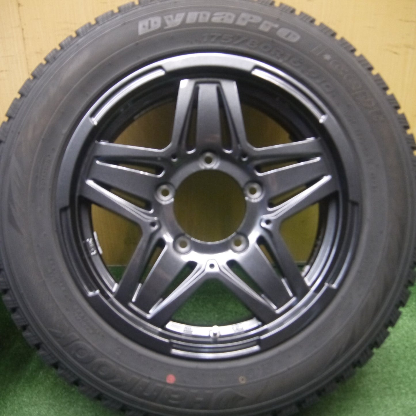 [送料無料] バリ溝！20年！キレイ！9.5分★ジムニー 等 175/80R16 HotStuff マッドクロス JB-01 スタッドレス ハンコック ダイナプロ アイセプト 16インチ PCD139.7/5H★4102305Hス