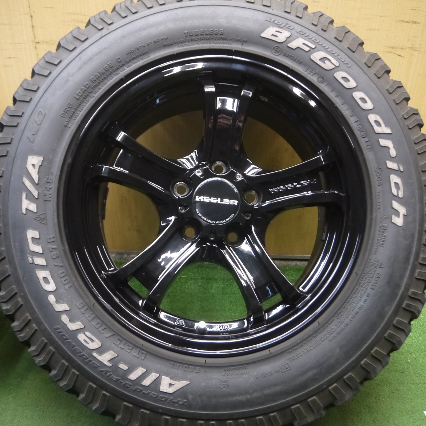 *送料無料* バリ溝！キレイ！9分★KEELER 215/70R16 BFグッドリッチ All-Terrain T/A KO ホワイトレター キーラー 16インチ PCD114.3/5H★4061106Hノ