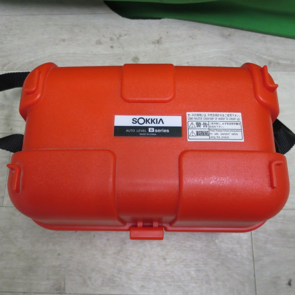 [送料無料] キレイ☆ソキア SOKKIA 防水型 自動 オート レベル B30A ケース付き 測量 建築☆