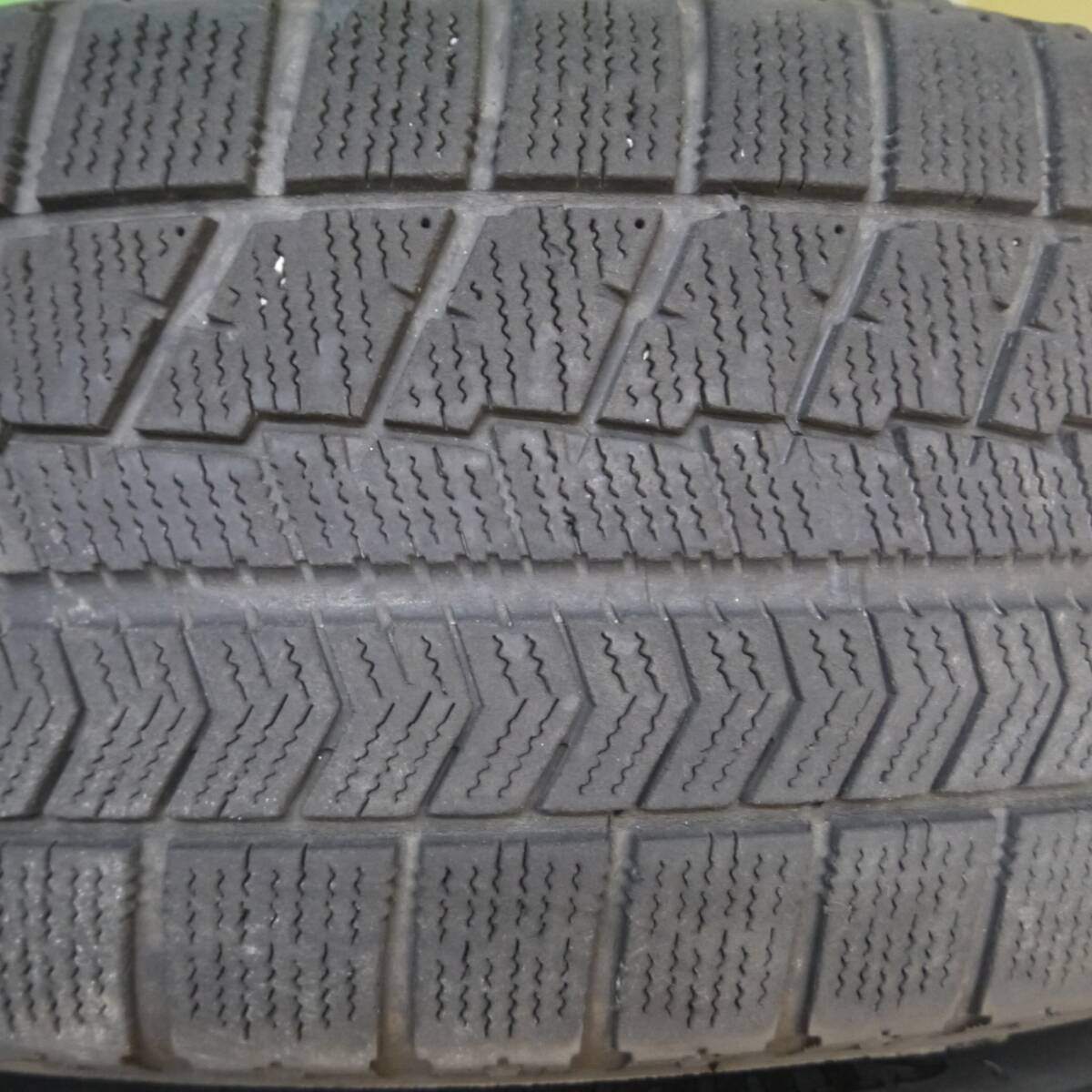 キレイ★スタッドレス 215/65R16 ブリヂストン ブリザック VRX STRANGER ストレンジャー 16インチ PCD114.3/5H★5010801Hス