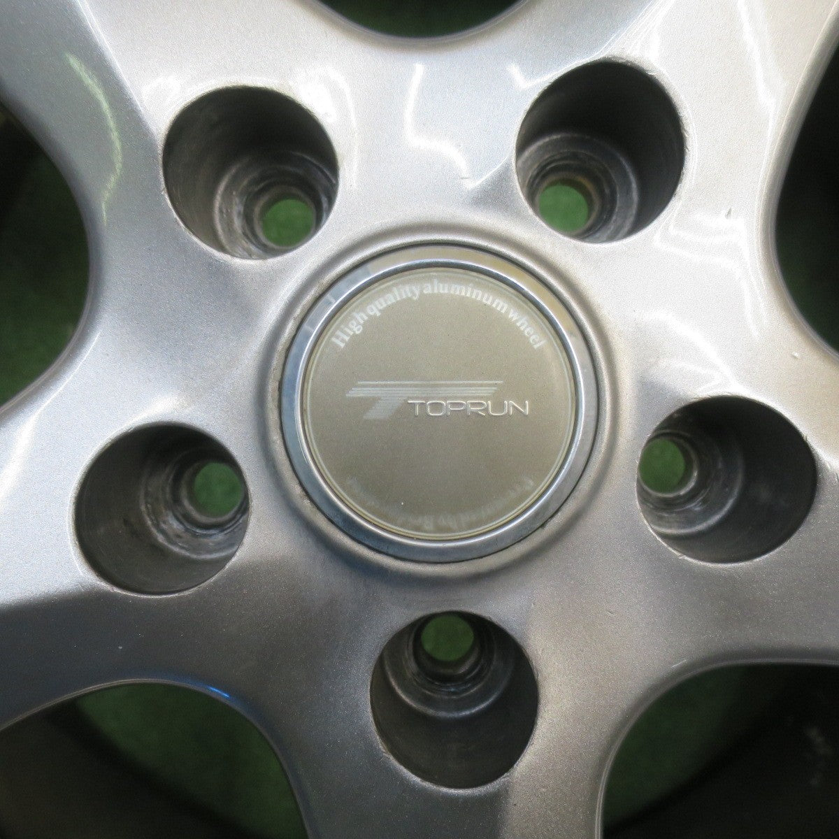 バリ溝！23年！キレイ！9分★スタッドレス 205/65R16 グッドイヤー アイスナビ8 TOPRUN トップラン 16インチ PCD114.3/5H★6021202NJス
