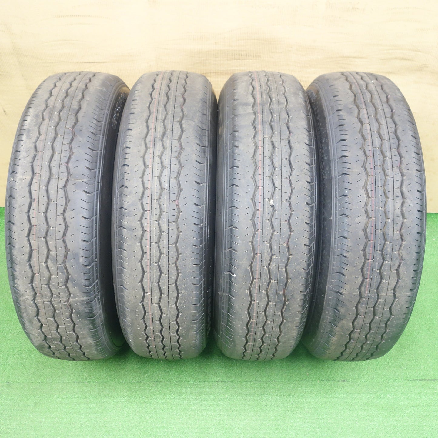 新車外し！25年★トヨタ 200系 ハイエース 純正 スチール 195/80R15 107/105S ブリヂストン エコピア RD613 15インチ PCD139.7/6H★6022505KTノ