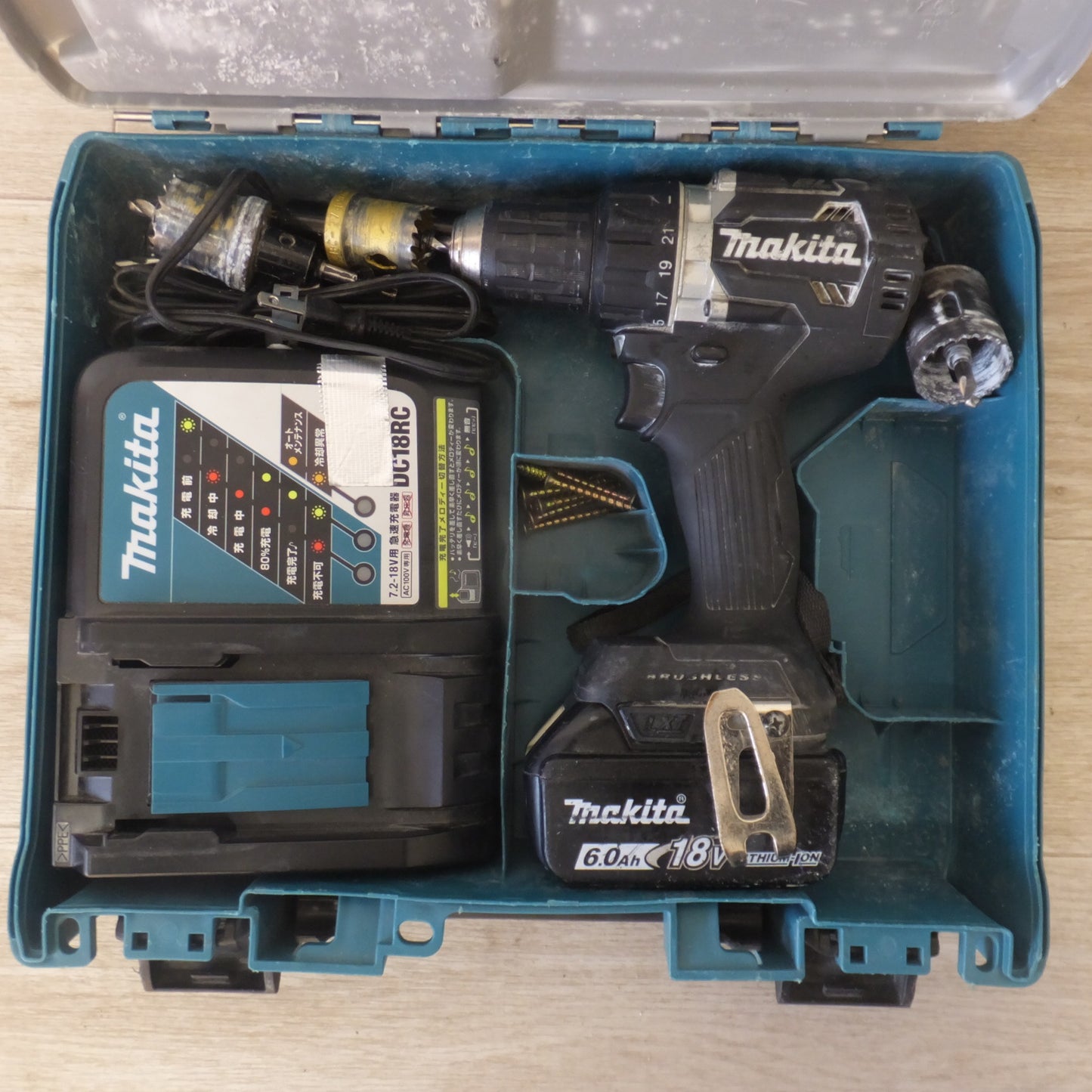 [送料無料] ★マキタ makita 充電式ドライバドリル DF484DRGXB 18V　バッテリ 1個★
