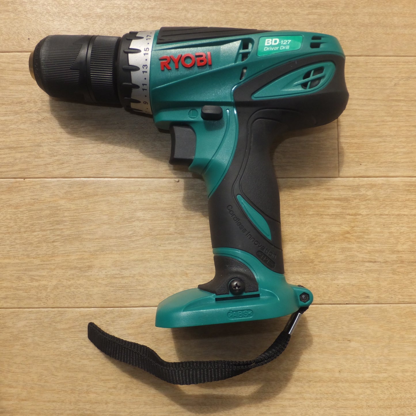 [送料無料] ★リョービ RYOBI 充電式ドライバドリル BD-127　電池パック B-1220F2　充電器 BC-1205　セット★