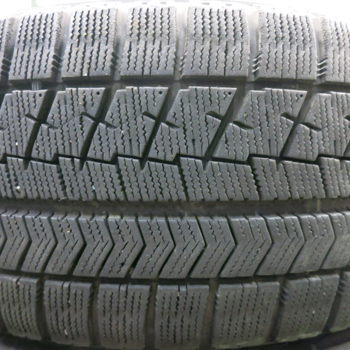 *送料無料* バリ溝！9分★ホンダ DC5 インテグラ タイプR 純正 215/45R17 スタッドレス ブリヂストン ブリザック VRX PCD114.3/5H★4032408HAス