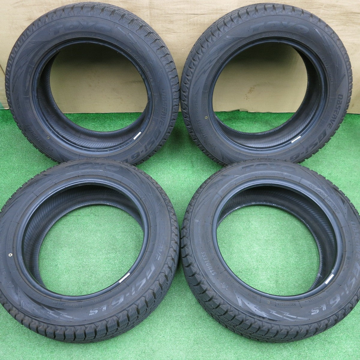バリ溝！24年！9.5分★スタッドレス 225/60R17 トーヨー オブザーブ GSi-6 LS タイヤ 17インチ アルファード ヴェルファイア エルグランド 等★6020401NKスタ