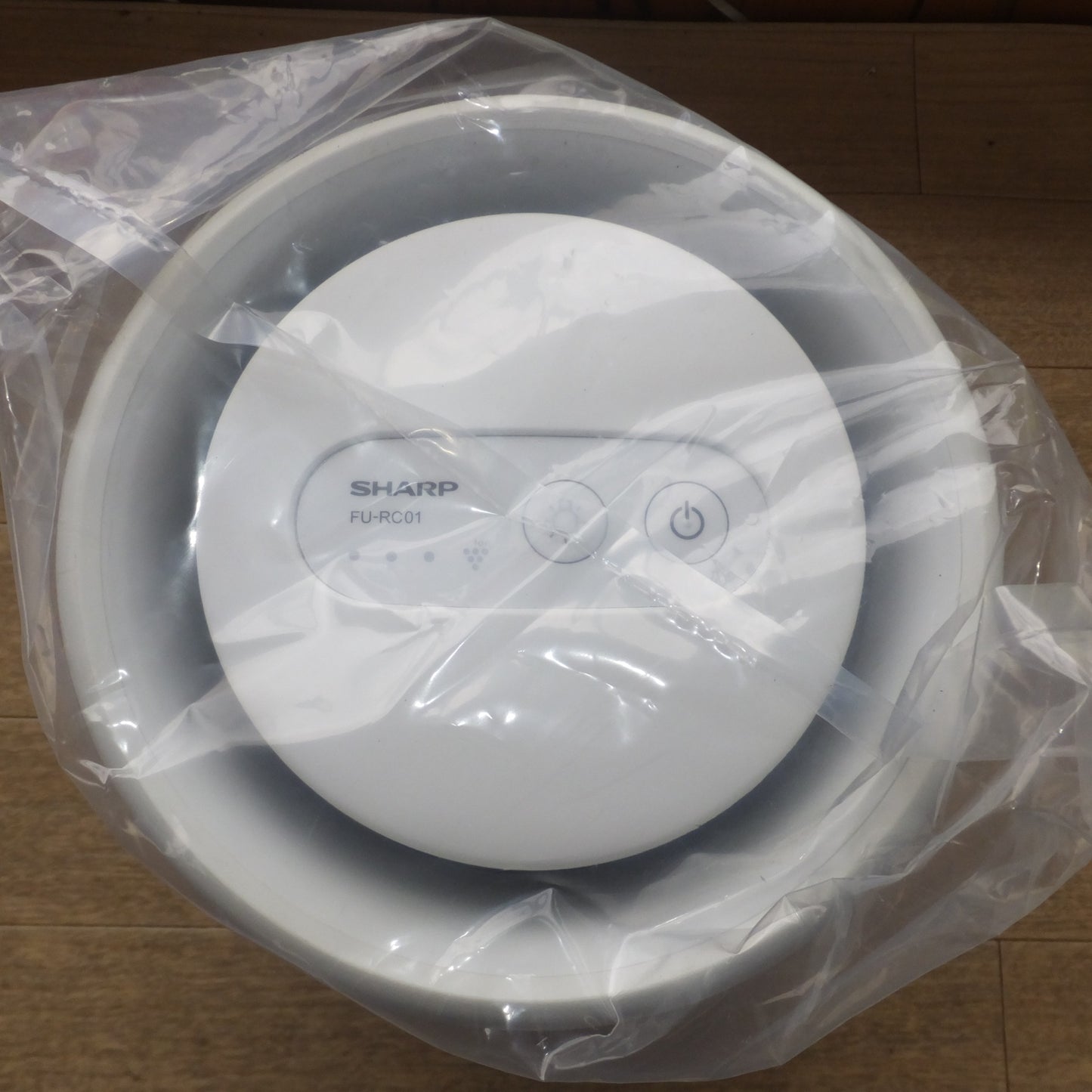 [送料無料] 未使用★シャープ SHARP 2023年製 空気清浄機 FU-RC01-W ホワイト系　100V 50/60Hz★